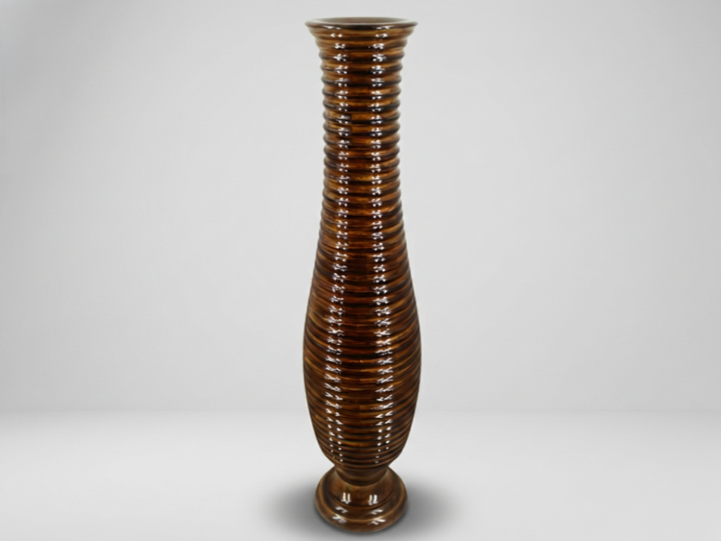 Woodenvase1 (2) Woodenvase1 (2)
